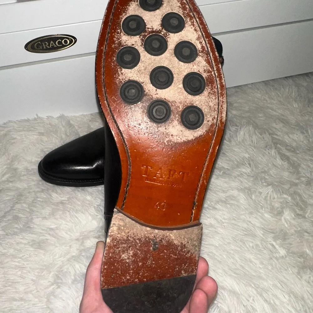 Taft Black Leather Ankle Boots